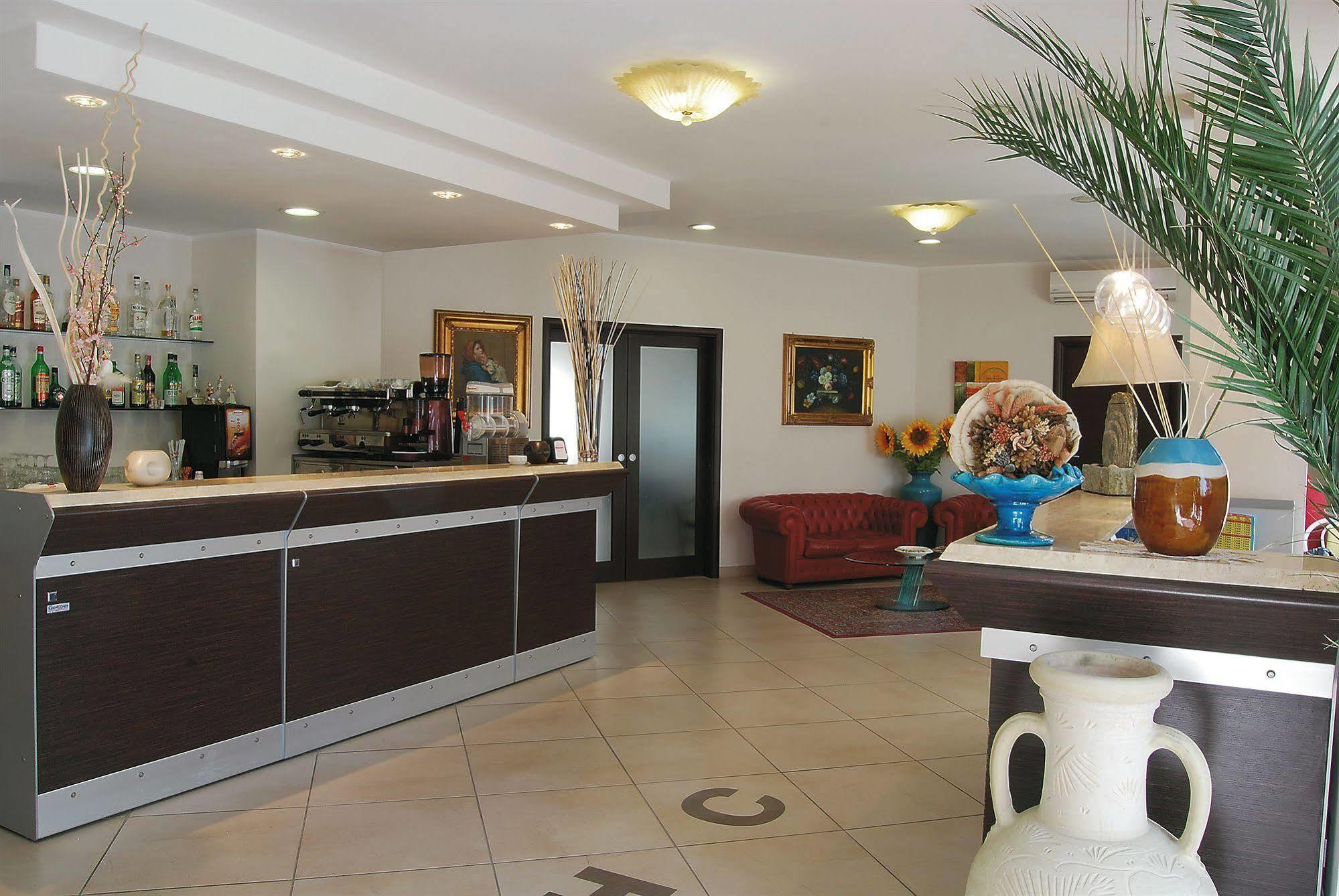 Hotel Caggiari Senigallia Exteriör bild